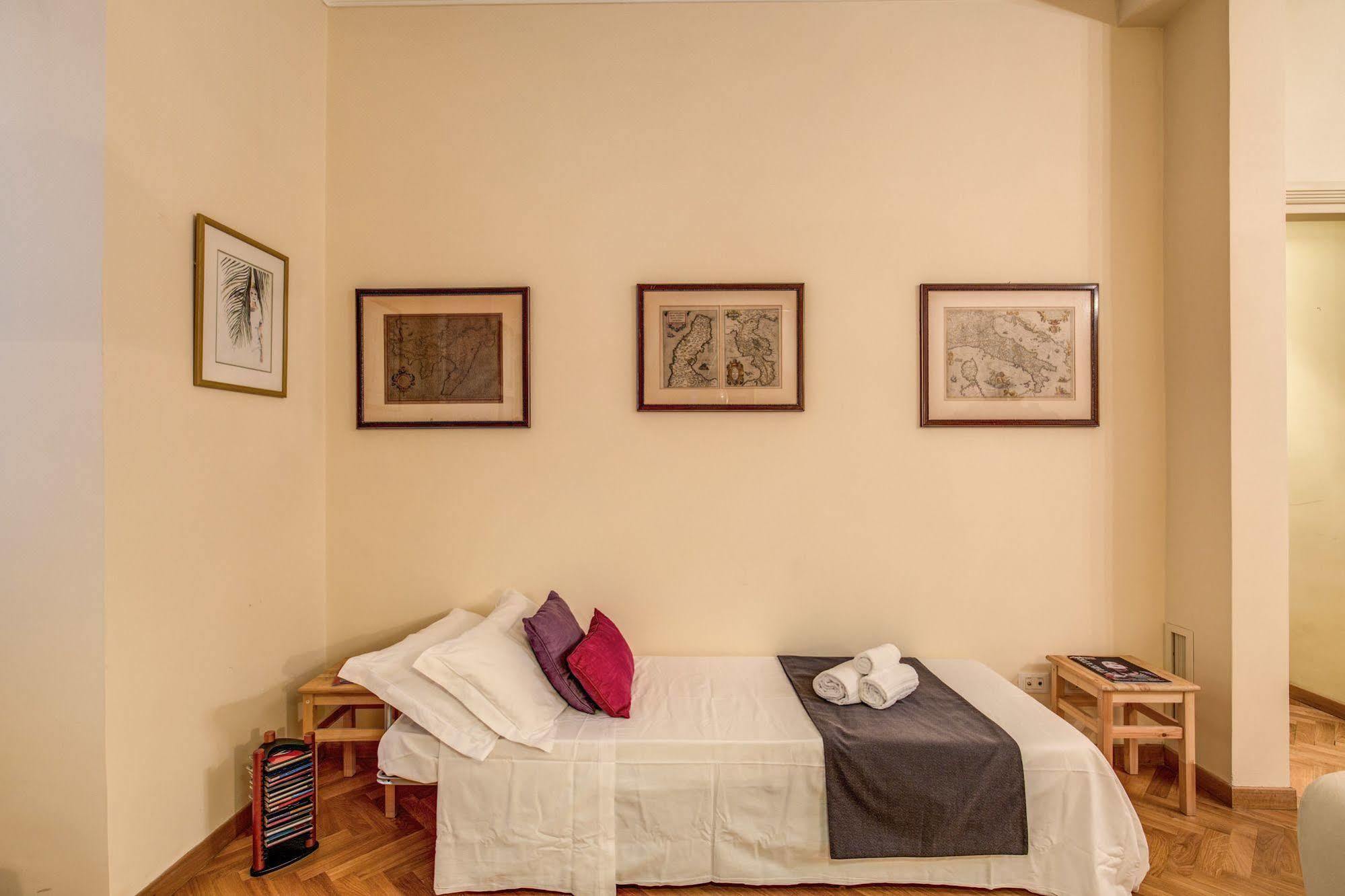 Boschetto Apartamento Roma Exterior foto