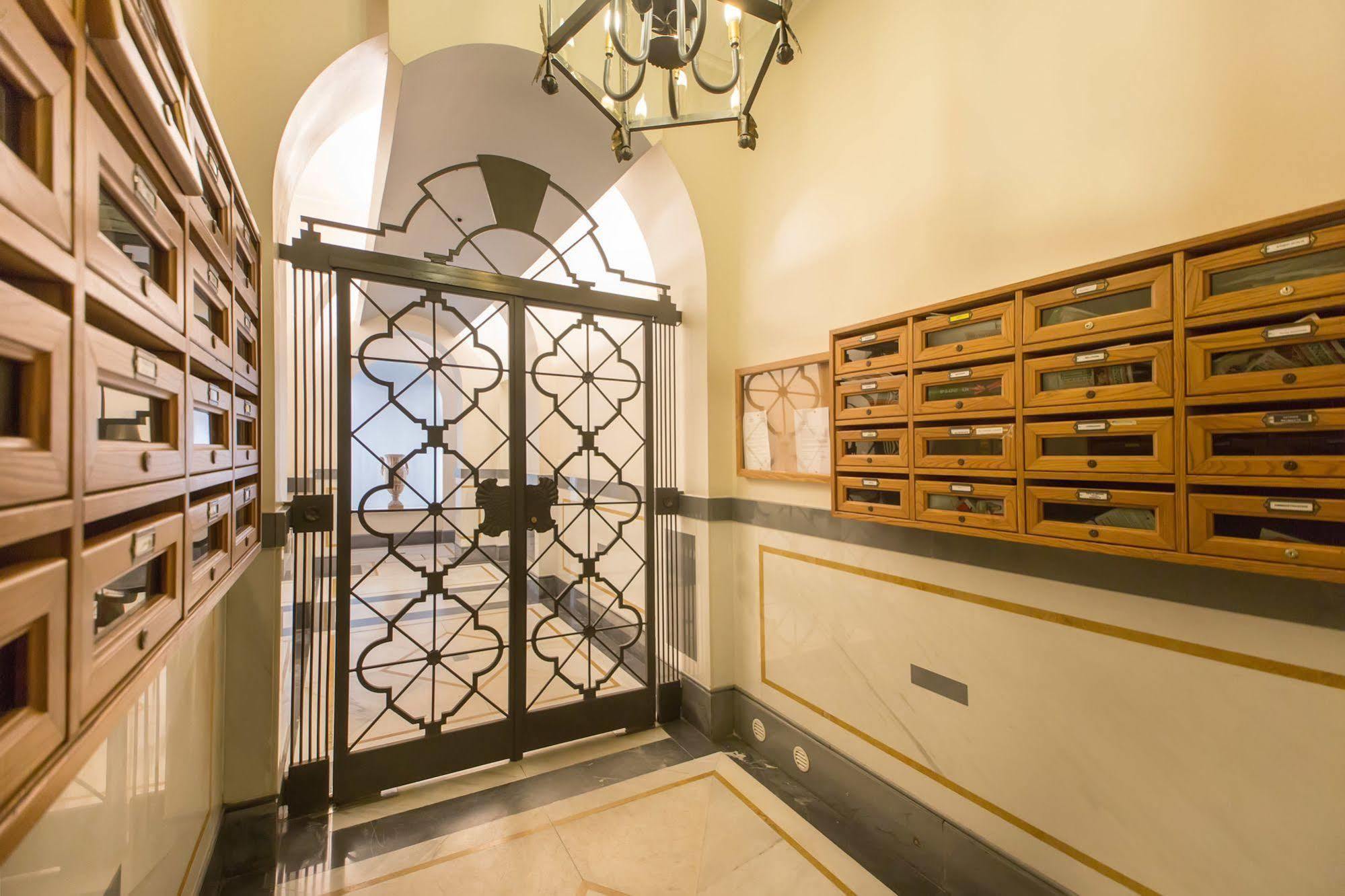 Boschetto Apartamento Roma Exterior foto